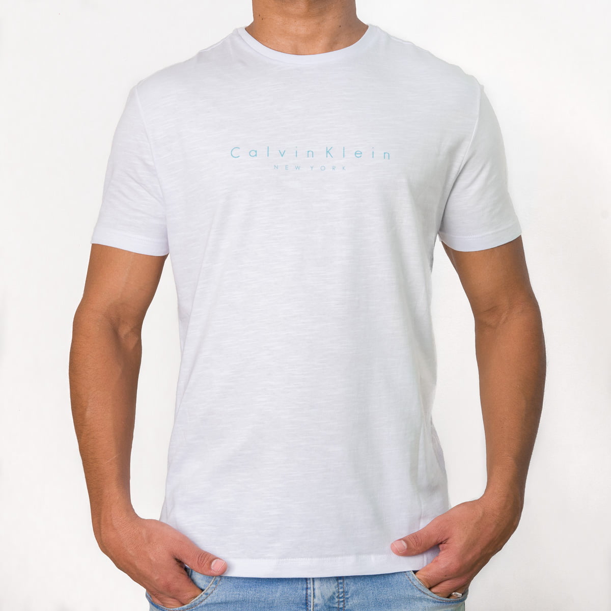Camiseta Calvin Klein branca regular