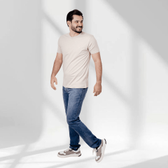 Camiseta básica masculina Balones