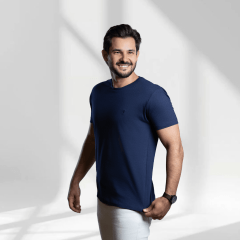 Camiseta básica masculina Balones